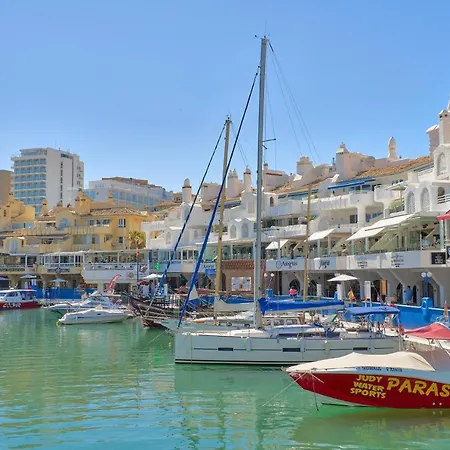 Weforyou Ola Puerto Marina Apartament *