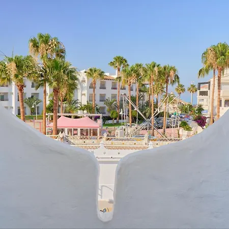 Weforyou Ola Puerto Marina Benalmádena